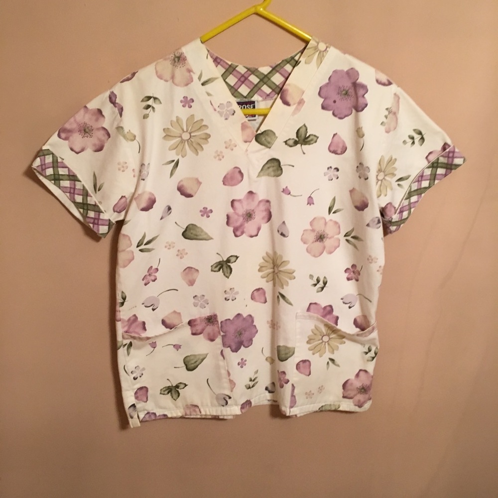 Medical/Dental scrub top by LA Rose
